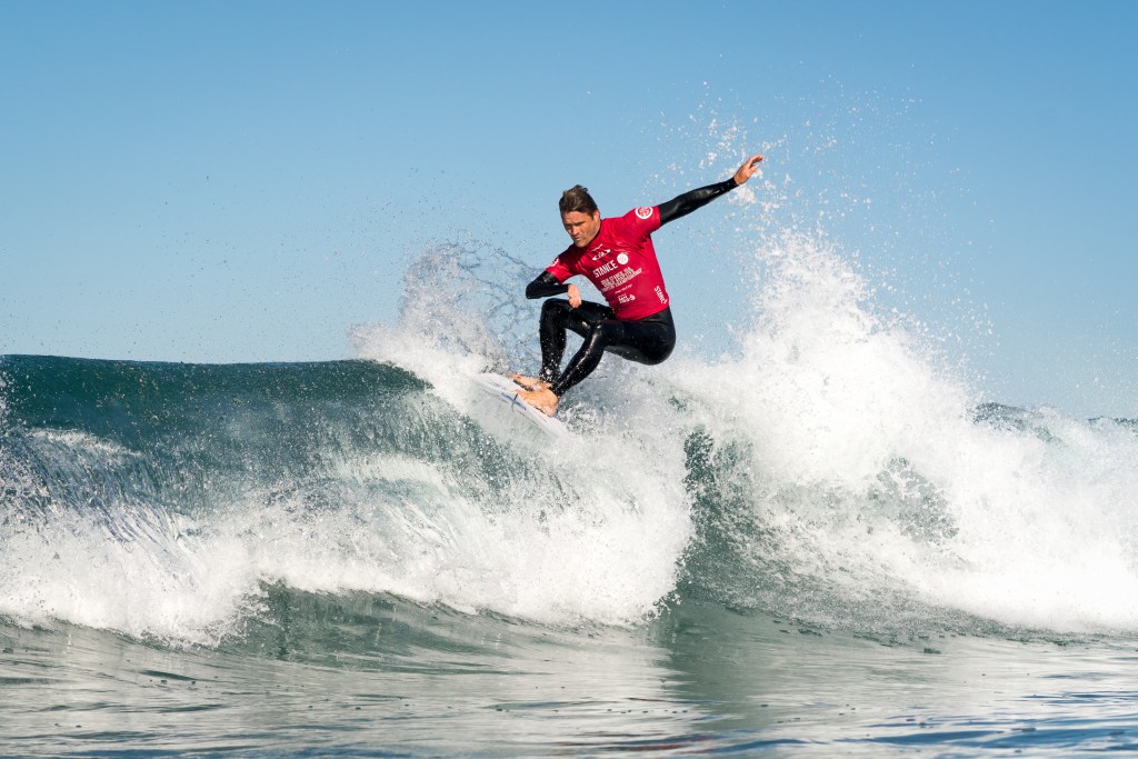 South Africa’s Antony Smyth cruising into the AS-1 Semifinal. Photo: ISA / Sean Evans  